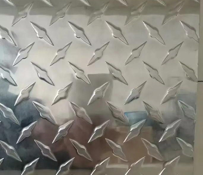 ӥ̶��������